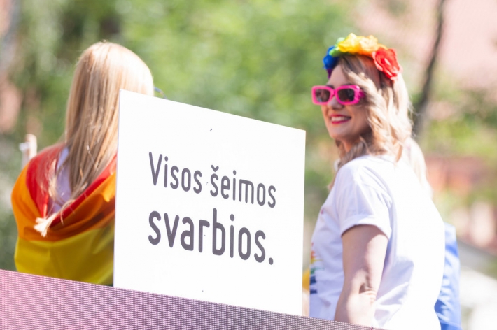 LGBT eitynės