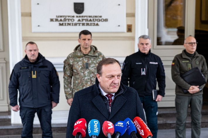 Spaudos konferencija prie KAM dėl kontrabandinių oro balionų