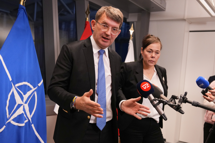 Troelsas Lundas Poulsenas