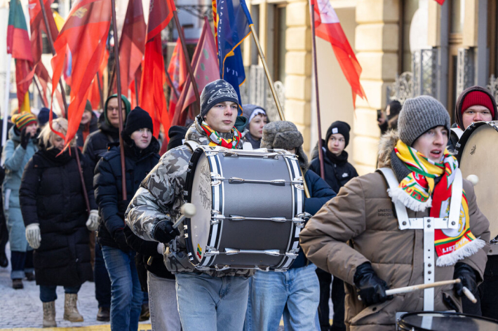 Šventinė Vasario 16-osios jaunimo eisena „Lietuvos valstybės keliu“