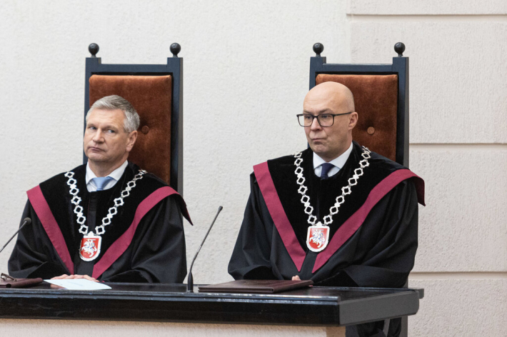 Aurelijus Gutauskas, Tomas Davulis