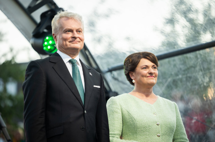 Gitanas Nausėda, Diana Nausėdienė