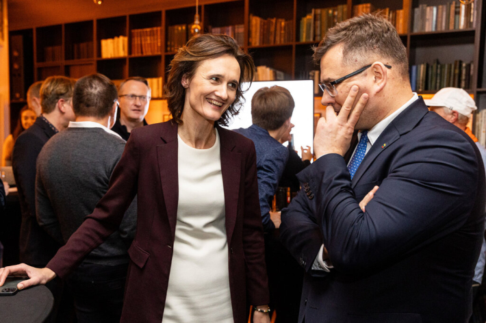 Viktorija Čmilytė - Nielsen, Laurynas Kasčiūnas