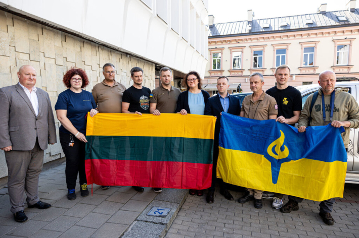 Iš stažuotės Ukrainoje grįžusių Lietuvos medikų sutikimas