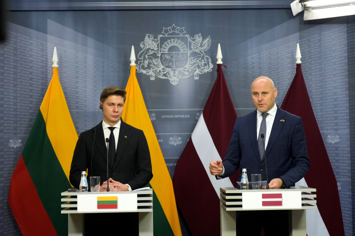 Lietuvos premjeras Mindaugas Sinkevičius ir Latvijos premjeras Andris Kulbergas