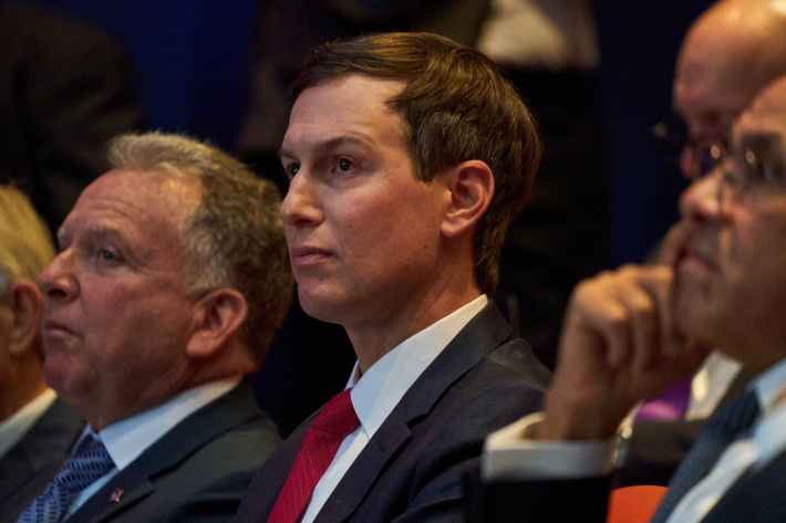 J. Kushneris ir S. Witkoffas